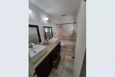 2221 NW 170th St, Miami Gardens, FL 33056 - Photo 11