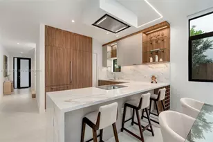 3067 Hibiscus St, Miami, FL 33133 - Photo 5