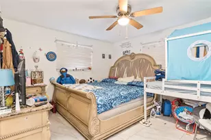 827 NW 73rd St, Miami, FL 33150 - Photo 15