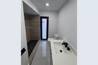 10581 NW 28th Mnr, Sunrise, FL 33322 - Photo 5