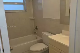 3260 NE 19th Ave, Hollywood, FL 33306 - Photo 7