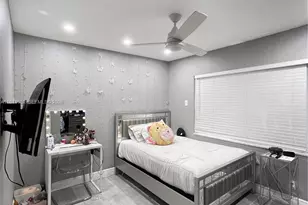 6901 NW 82nd Ct, Tamarac, FL 33321 - Photo 9