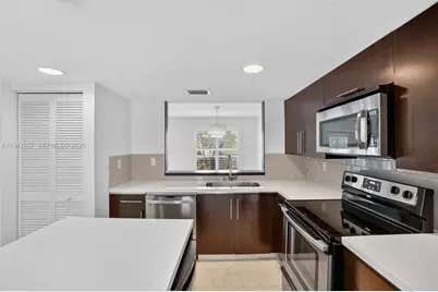 5570 SW 70th Pl S, Miami, FL 33155 - Photo 7