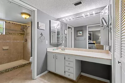 6698 N 10th Ave N #118, Lake Worth, FL 33467 - Photo 9