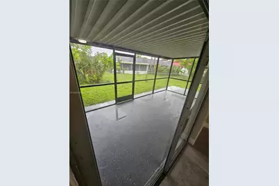 7302 NW 76th Dr #1-2, Tamarac, FL 33321 - Photo 9