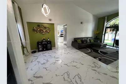 8618 SW 161st Pl, Miami, FL 33193 - Photo 11