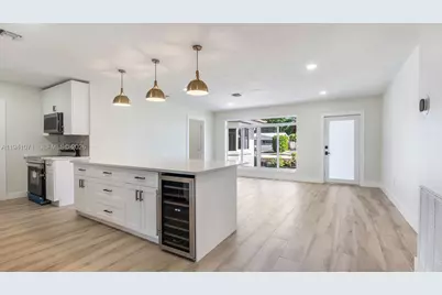 5713 NE 17th Ter, Fort Lauderdale, FL 33334 - Photo 9