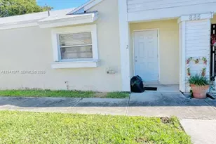 885 NE 213th Terrace, Miami, FL 33179 - Photo 3