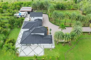 35351 SW 218th Ave, Homestead, FL 33034 - Photo 7