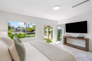 7810 Hawthorne Ave, Miami Beach, FL 33141 - Photo 11