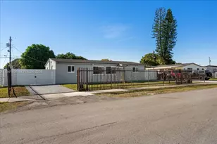 4310 NW 187th Terrace, Miami Gardens, FL 33055 - Photo 7