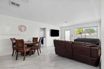 4310 NW 187th Terr, Miami Gardens, FL 33055 - Photo 13