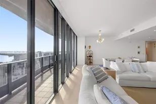 1000 Brickell Plaza, Miami, FL 33131 - Photo 13