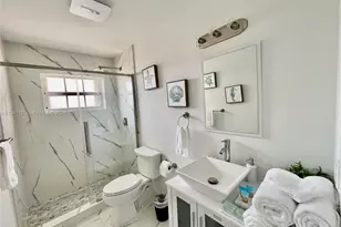 1017 SW 124th Ct, Miami, FL 33184 - Photo 3