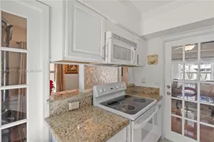 800 NE 6th St, Fort Lauderdale, FL 33304 - Photo 15