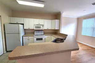 4602 SW 160th Ave, Miramar, FL 33027 - Photo 5