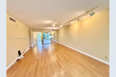 3351 S Palm Aire Dr #205, Pompano Beach, FL 33069 - Photo 7