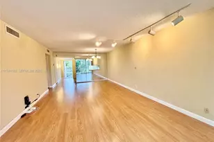 3351 S Palm Aire Dr, Pompano Beach, FL 33069 - Photo 7