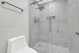 10959 W Clairmont Cir, Tamarac, FL 33321 - Photo 17