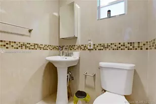 920 NW 22nd Ct, Miami, FL 33125 - Photo 25