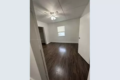920 NW 22nd Ct #920, Miami, FL 33125 - Photo 13