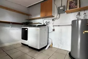 15400 SW 295th St, Homestead, FL 33033 - Photo 9