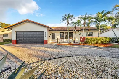 8016 NW 43rd St, Coral Springs, FL 33065 - Photo 1