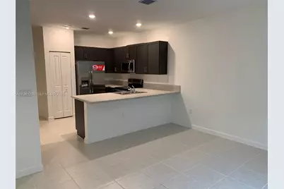 1271 SE 27th Ter #1271, Homestead, FL 33035 - Photo 7