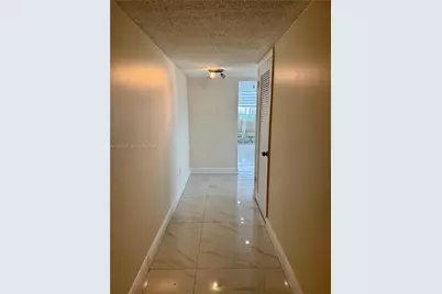 18041 Biscayne Blvd *boat Slip & Unit* #1605, Aventura, FL 33160 - Photo 23