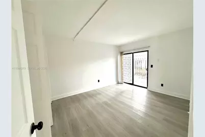1525 NE 135th St #2, North Miami, FL 33161 - Photo 7