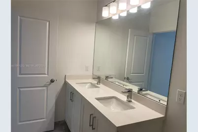 592 Parsons Way #0, Deerfield Beach, FL 33442 - Photo 15