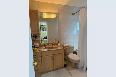 1950 W 54th St #409, Hialeah, FL 33012 - Photo 17