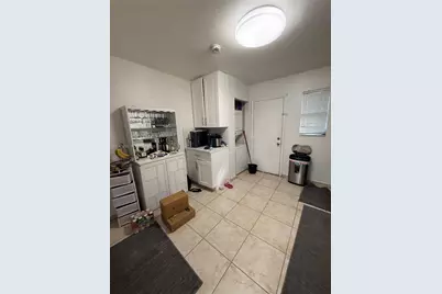 1950 W 54th St #409, Hialeah, FL 33012 - Photo 5