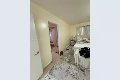 1950 W 54th St #409, Hialeah, FL 33012 - Photo 15