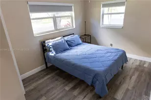 250 NW 14th Way, Dania Beach, FL 33004 - Photo 9