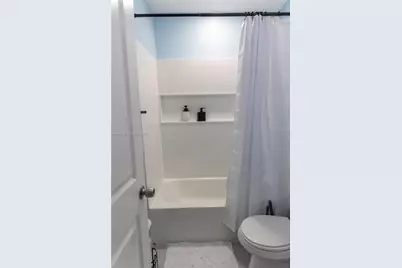 250 NW 14th Way #250, Dania Beach, FL 33004 - Photo 11