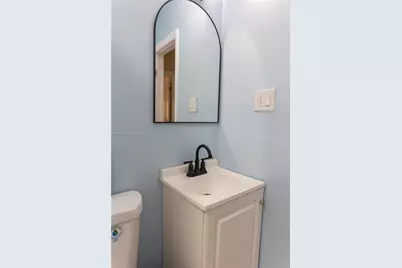 250 NW 14th Way #250, Dania Beach, FL 33004 - Photo 13