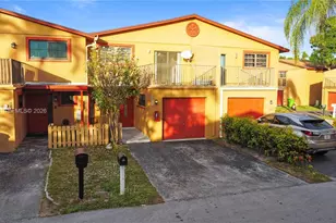 8011 NW 27th Pl, Sunrise, FL 33322 - Photo 5