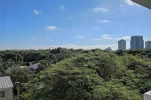 2740 SW 28th Terrace, Miami, FL 33133 - Photo 11