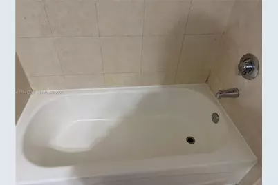 2740 SW 28th Ter #507, Miami, FL 33133 - Photo 9