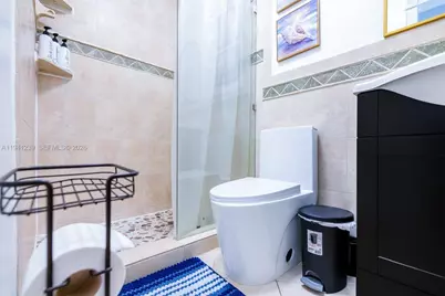 312 N Luna Ct, Hollywood, FL 33021 - Photo 25