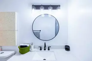 312 N Luna Ct, Hollywood, FL 33021 - Photo 11