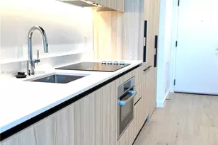 225 N Miami Ave, Miami, FL 33132 - Photo 19