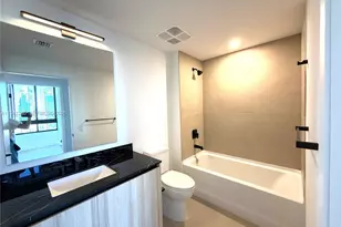 225 N Miami Ave, Miami, FL 33132 - Photo 13