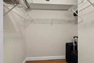 231 SW 116th Ave, Pembroke Pines, FL 33025 - Photo 11