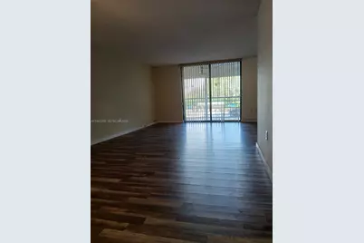 1300 Saint Charles Pl #222, Pembroke Pines, FL 33026 - Photo 3