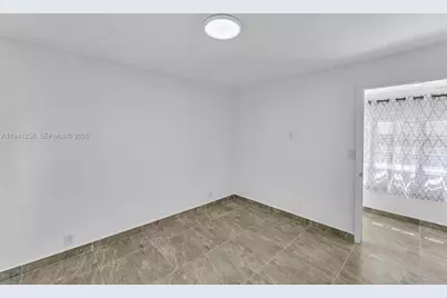 211 SE 9th St #0, Hallandale Beach, FL 33009 - Photo 9