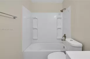 5225 Mayo St, Hollywood, FL 33021 - Photo 15