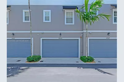 2249 NE 9th Ave, Wilton Manors, FL 33305 - Photo 21