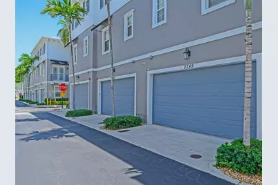 2249 NE 9th Ave, Wilton Manors, FL 33305 - Photo 39